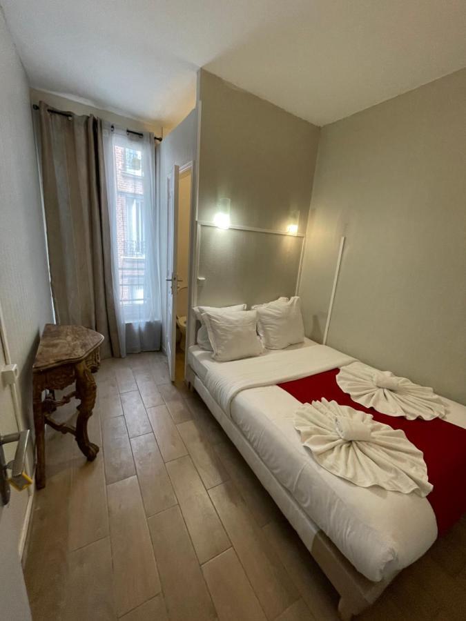 Hotel Central Сен-Дени Экстерьер фото